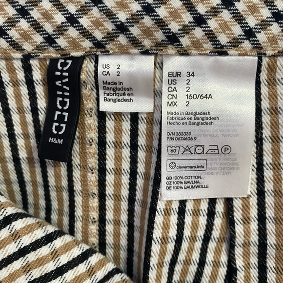 H&M Side Button Pattern Skirt (Beige, Black and White) - Picture 2 of 5